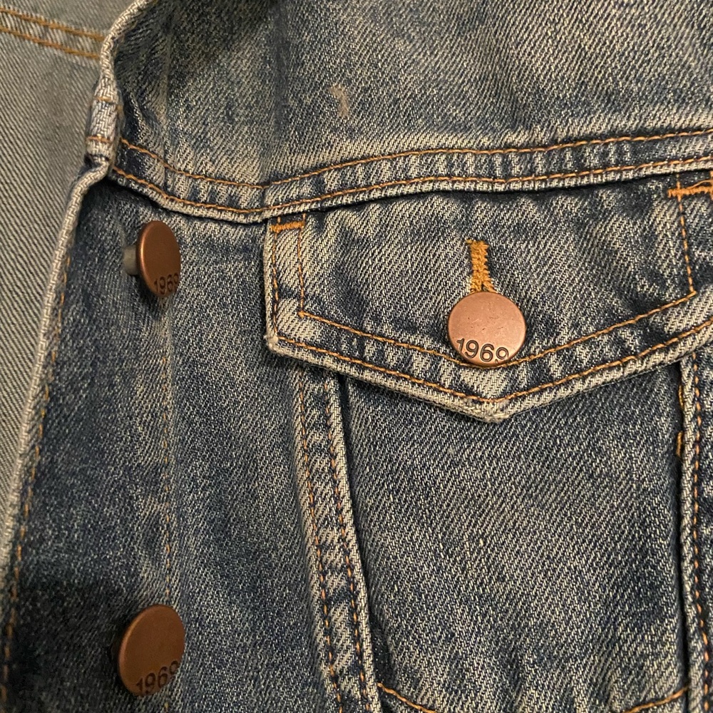 Gap Fitted Jean Jacket - image 3